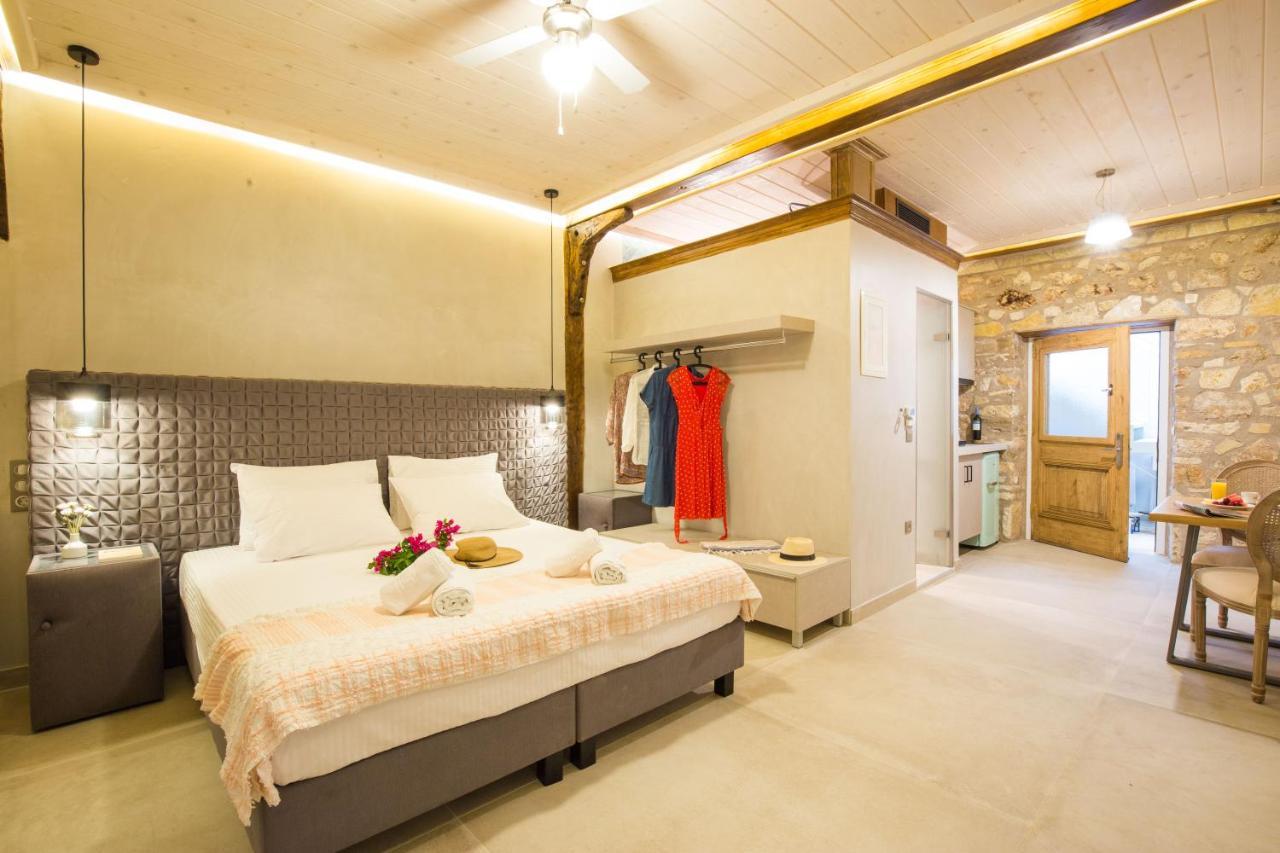 Stone Suites At Lefkada'S Old Port المظهر الخارجي الصورة